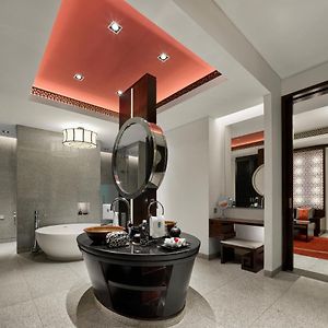 Premier Water Terrace Suite